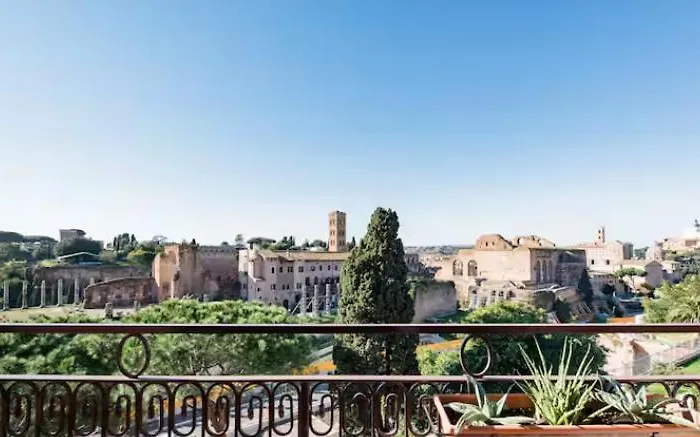 Spacious Penthouse With Stunning Views Of Historic Landmarks Apartament *